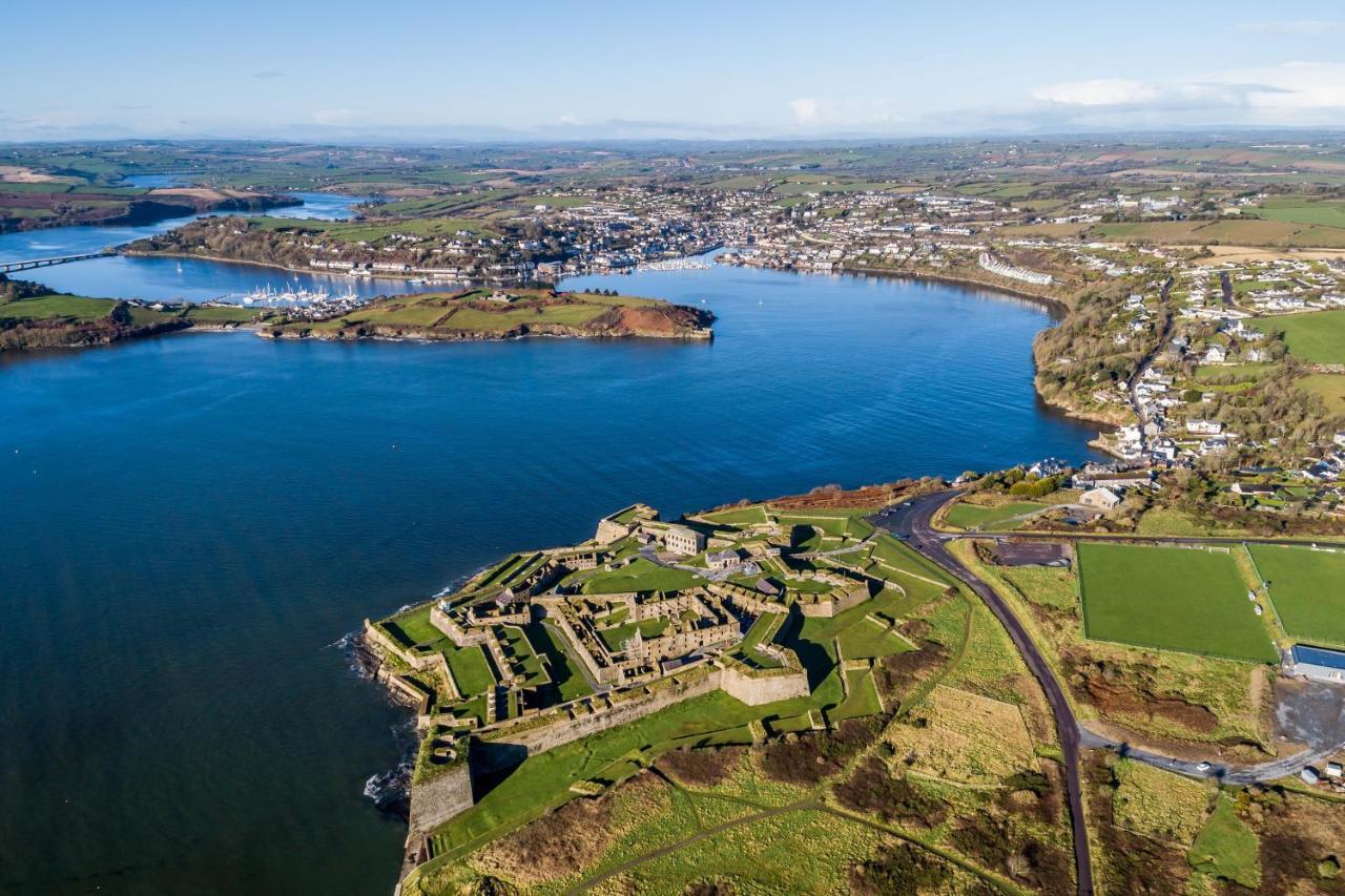 Four Winds,Kinsale Town,Exquisite Holiday Homes,Sleeps 26 Kültér fotó