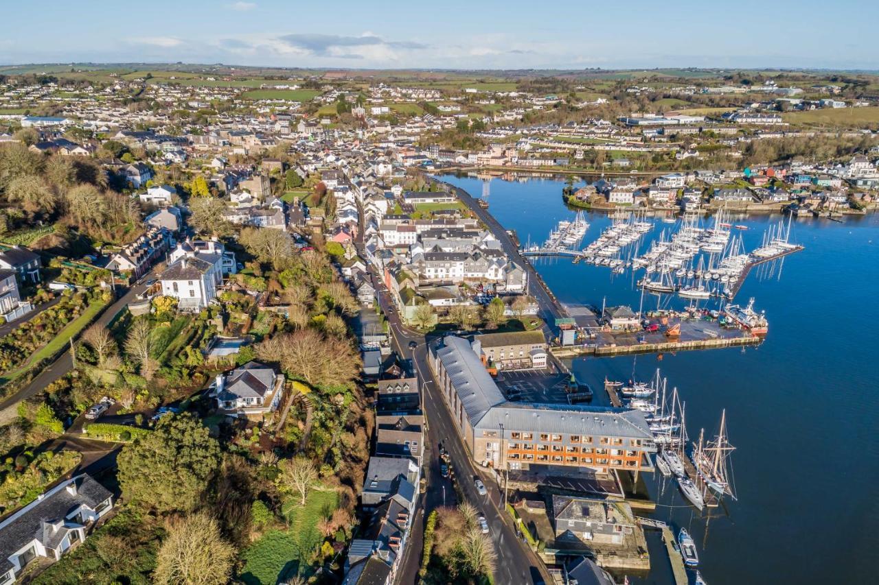 Four Winds,Kinsale Town,Exquisite Holiday Homes,Sleeps 26 Kültér fotó