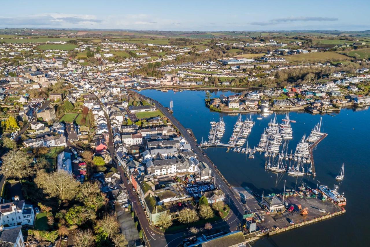 Four Winds,Kinsale Town,Exquisite Holiday Homes,Sleeps 26 Kültér fotó
